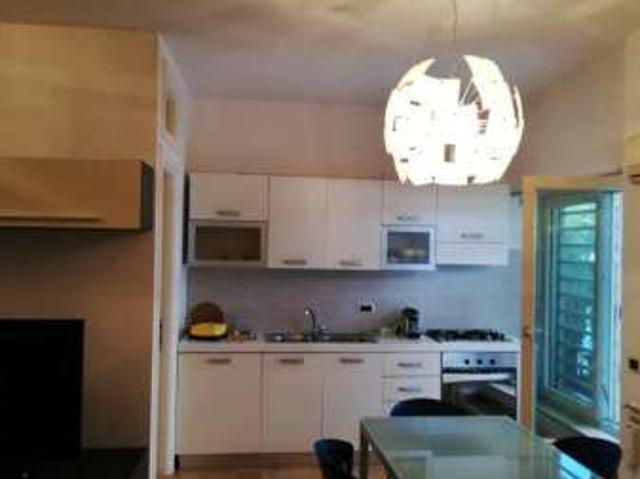 Bilocale arredato con terrazzo Bari
