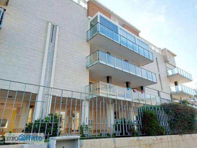 Bilocale arredato con terrazzo Bari