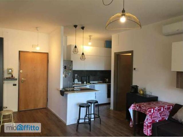 Bilocale arredato con terrazzo Bari