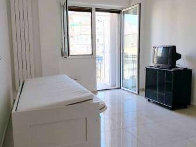 Bilocale arredato con terrazzo Bari
