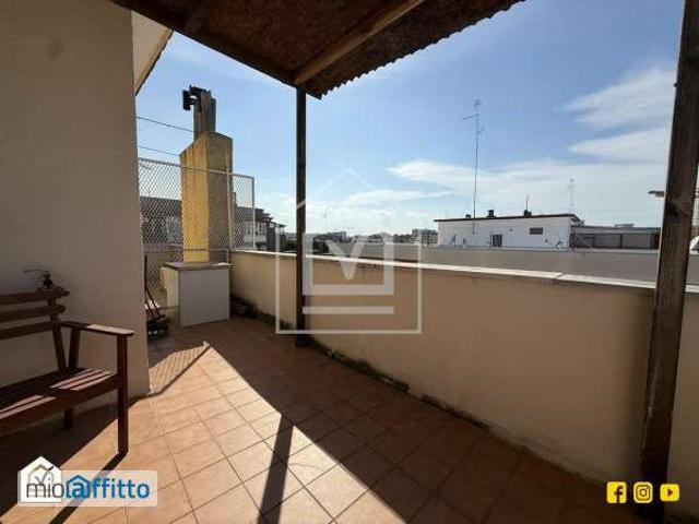 Bilocale arredato con terrazzo Bari