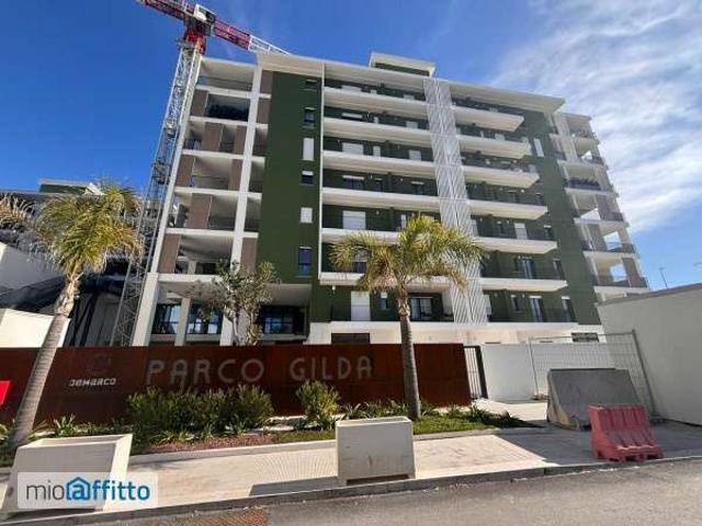 Bilocale arredato con terrazzo Bari