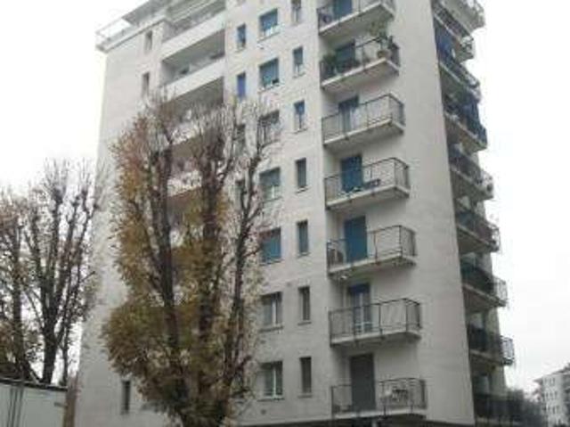 Bilocale arredato con terrazzo Barona, giambellino, lorenteggio, famagosta, inganni