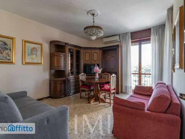 Bilocale arredato con terrazzo Barona, giambellino, lorenteggio, famagosta, inganni