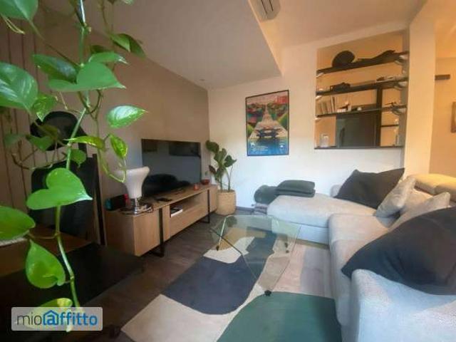 Bilocale arredato con terrazzo Buenos aires, indipendenza, p.ta venezia