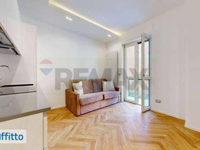 Bilocale arredato con terrazzo Buenos aires, indipendenza, p.ta venezia