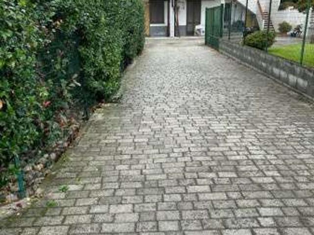 Bilocale arredato con terrazzo Galliate