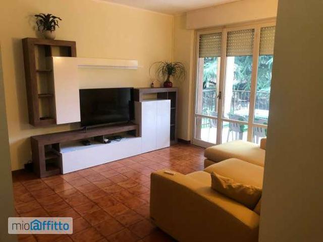 Bilocale arredato con terrazzo Garbagnate Milanese
