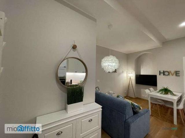 Bilocale arredato con terrazzo Garibaldi, isola, maciachini, monumentale
