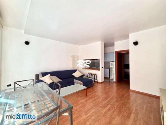 Bilocale arredato con terrazzo Garibaldi, isola, maciachini, monumentale