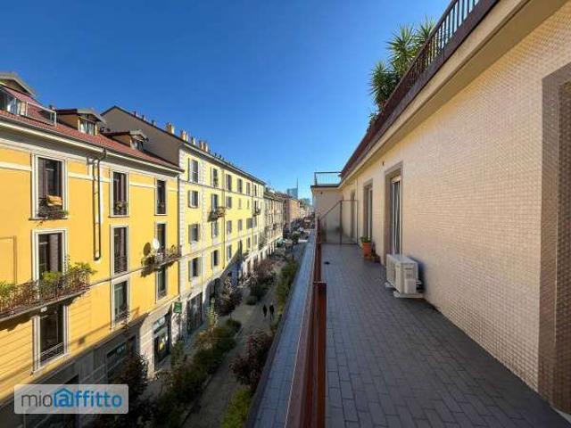 Bilocale arredato con terrazzo Garibaldi, isola, maciachini, monumentale