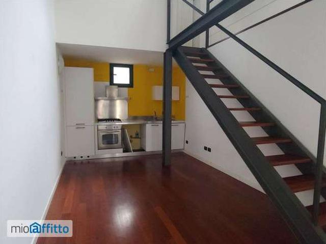 Bilocale arredato con terrazzo Garibaldi, isola, maciachini, monumentale