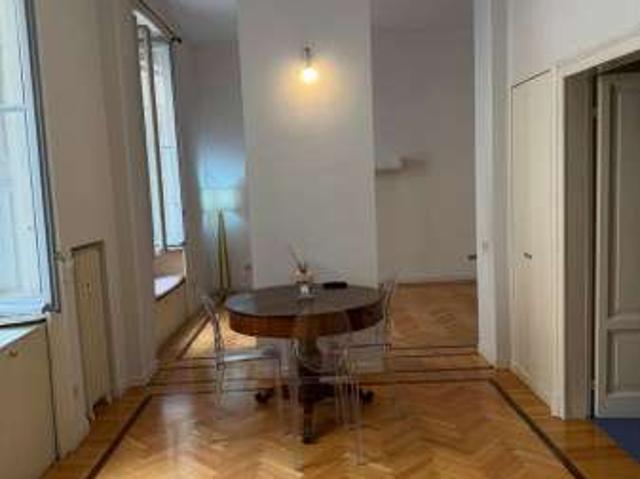 Bilocale arredato con terrazzo Garibaldi, isola, maciachini, monumentale