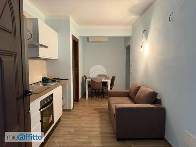 Bilocale arredato con terrazzo Genova