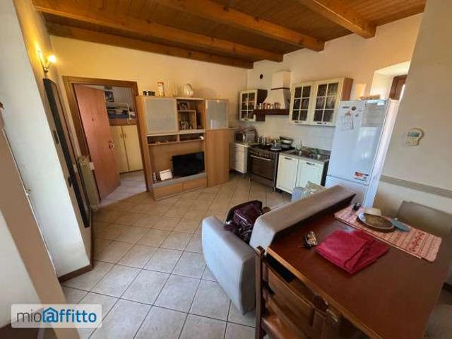 Bilocale arredato con terrazzo Ghiaie