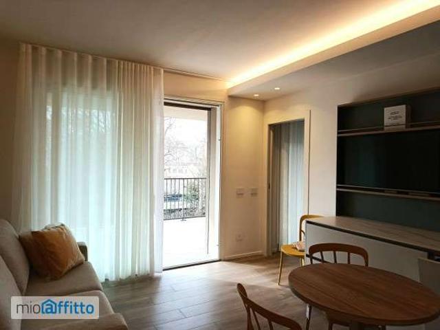 Bilocale arredato con terrazzo Greco, monza, palmanova, bicocca