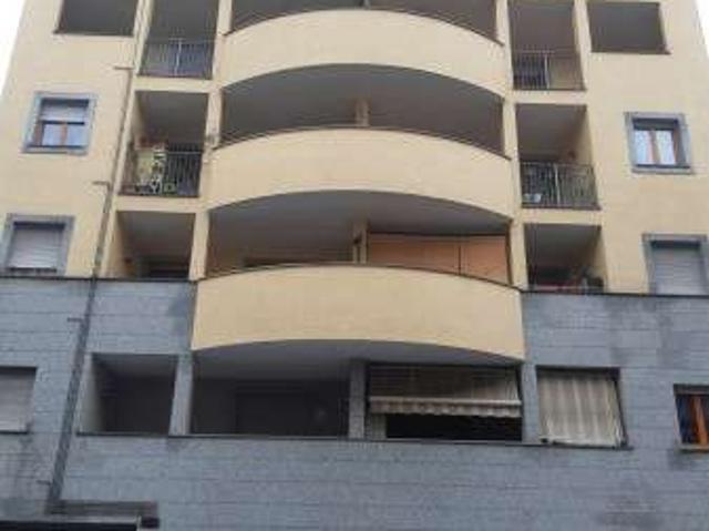 Bilocale arredato con terrazzo Greco, monza, palmanova, bicocca