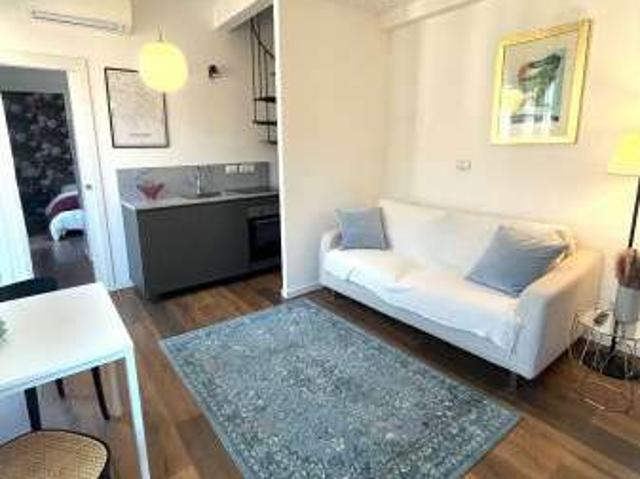 Bilocale arredato con terrazzo Greco, monza, palmanova, bicocca