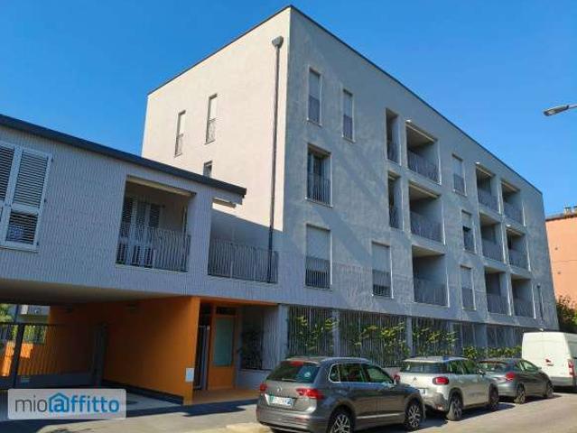 Bilocale arredato con terrazzo Greco, monza, palmanova, bicocca