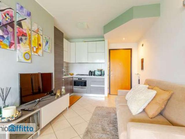 Bilocale arredato con terrazzo Greco, monza, palmanova, bicocca
