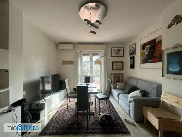 Bilocale arredato con terrazzo Greco, monza, palmanova, bicocca