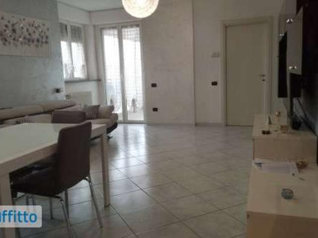 Bilocale arredato con terrazzo Greco, monza, palmanova, bicocca