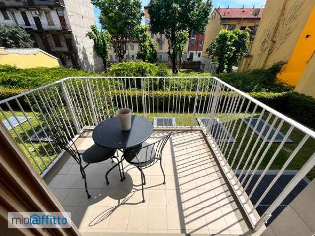 Bilocale arredato con terrazzo Greco, monza, palmanova, bicocca