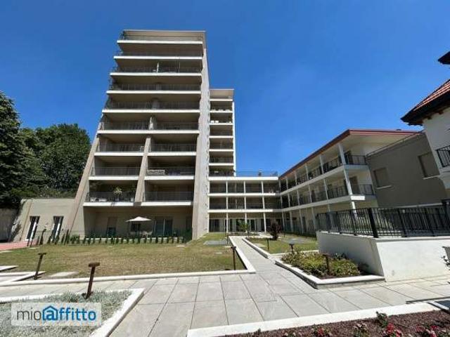 Bilocale arredato con terrazzo Greco, monza, palmanova, bicocca