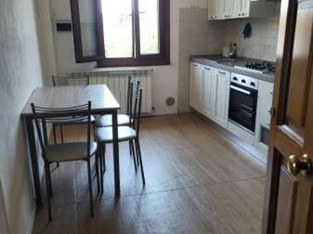 Bilocale arredato con terrazzo Empoli