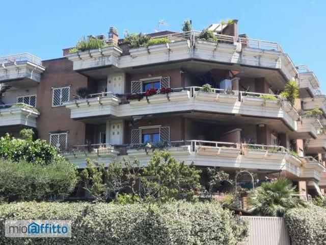 Bilocale arredato con terrazzo Eur, laurentino, checchignola, montagnola, fonte meravigliosa