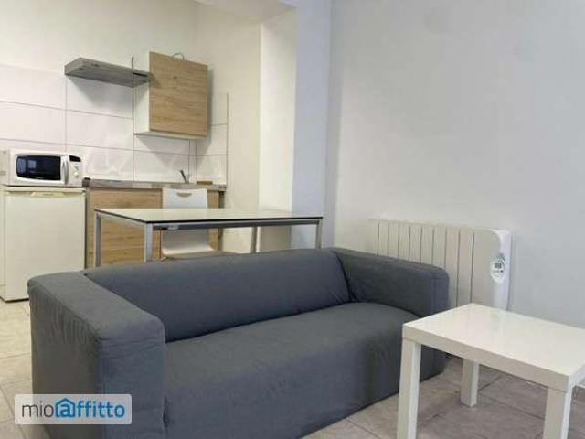 Bilocale arredato con terrazzo Foggia