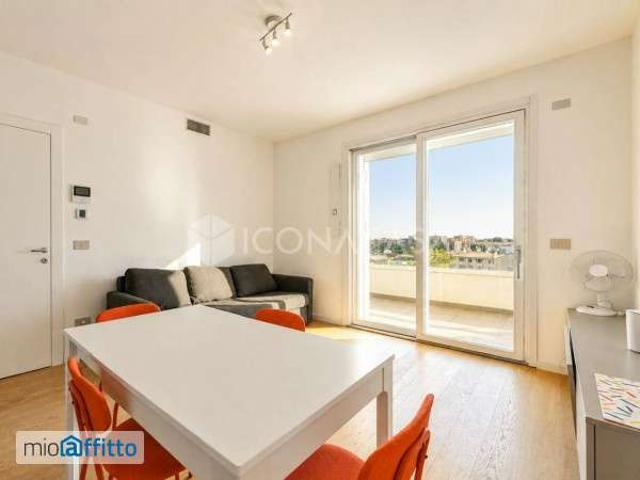 Bilocale arredato con terrazzo Forlanini, umbria, lodi, corvetto, rogoredo