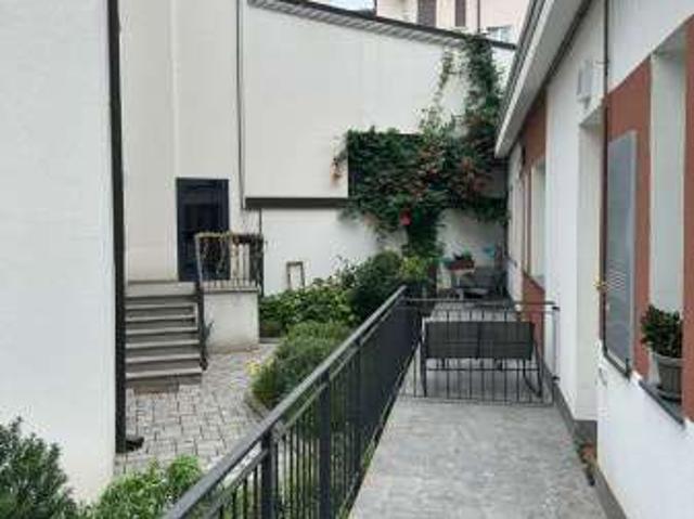 Bilocale arredato con terrazzo Forlanini, umbria, lodi, corvetto, rogoredo