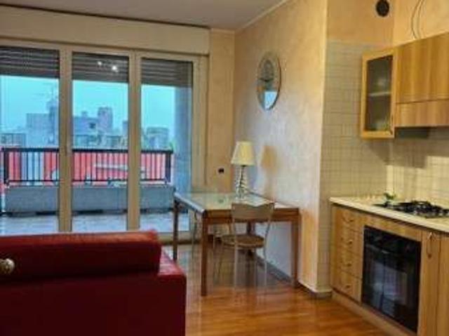Bilocale arredato con terrazzo Forlanini, umbria, lodi, corvetto, rogoredo