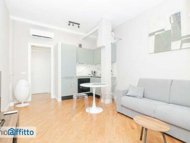 Bilocale arredato con terrazzo Fiera, firenze, sempione, paolo sarpi/arena