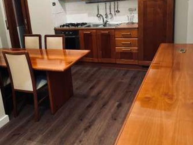 Bilocale arredato con terrazzo Fuorigrotta