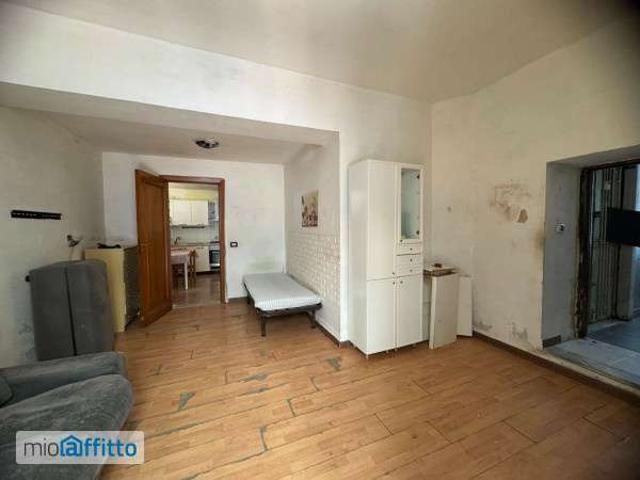 Bilocale arredato con terrazzo Fuorigrotta