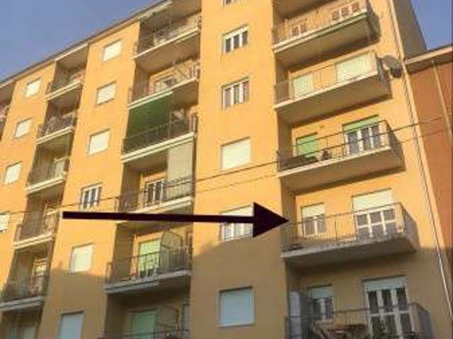 Bilocale arredato con terrazzo Intra