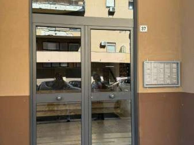 Bilocale arredato con terrazzo Oreto