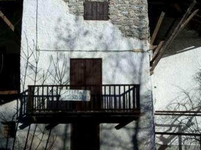 Appartamento arredato con terrazzo Oulx
