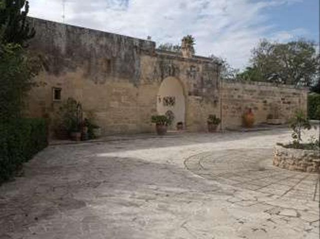 Bilocale arredato con terrazzo Lecce