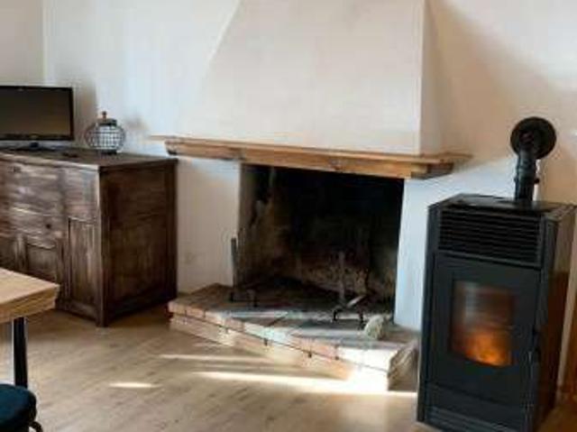 Bilocale arredato con terrazzo Monticiano