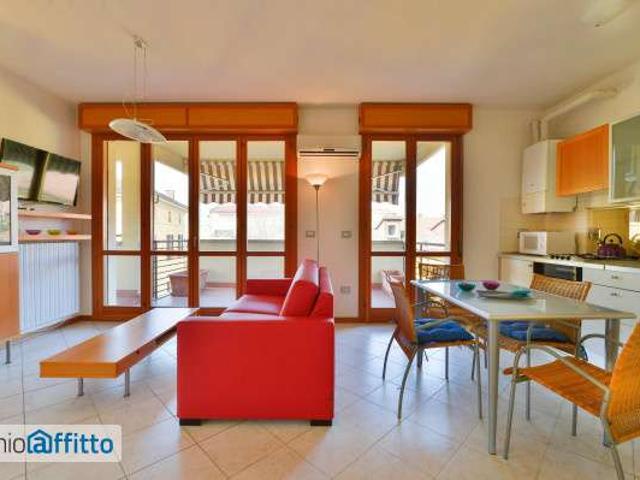 Bilocale arredato con terrazzo Mazzini