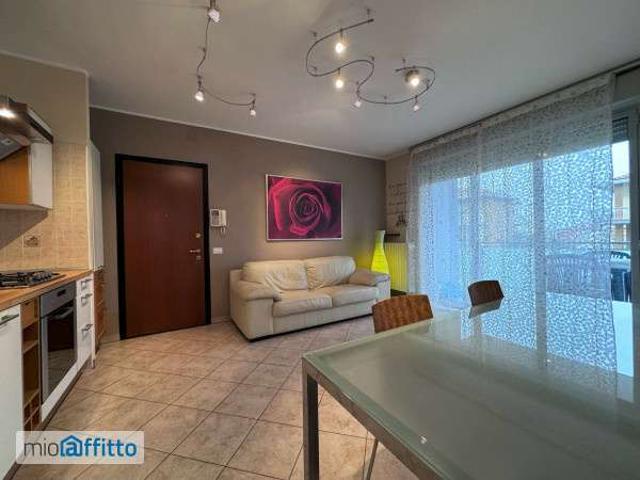 Bilocale arredato con terrazzo Maiasco