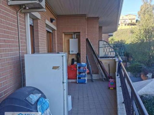 Bilocale arredato con terrazzo Massimina, tredicesimo, casal lumbroso
