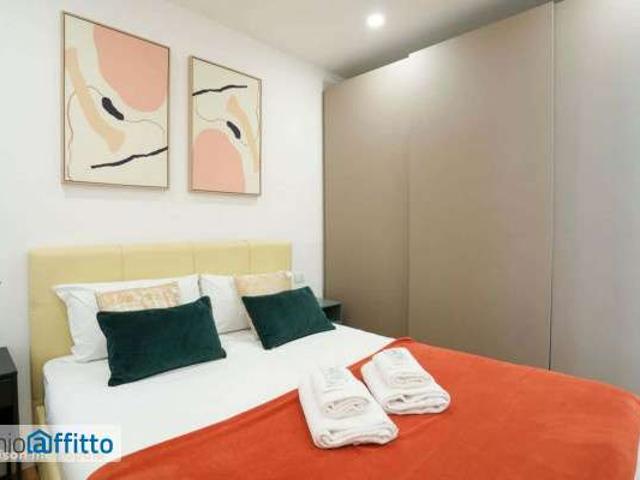 Bilocale arredato con terrazzo Milano