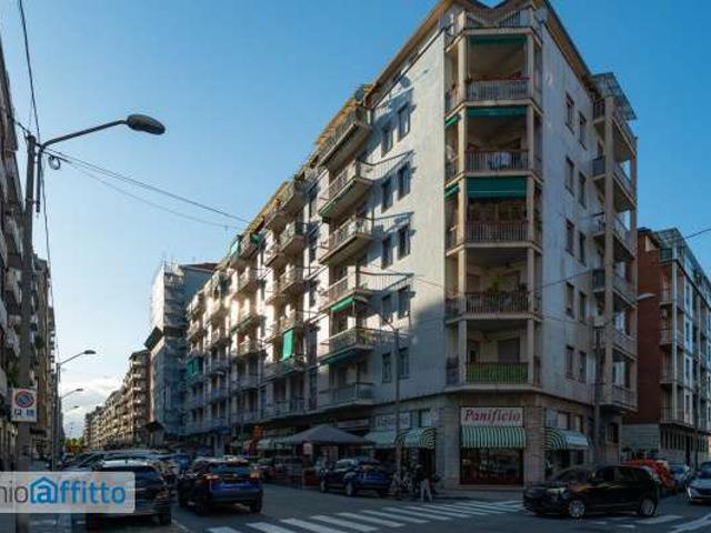 Bilocale arredato con terrazzo Mirafiori nord