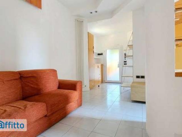 Bilocale arredato con terrazzo Murri