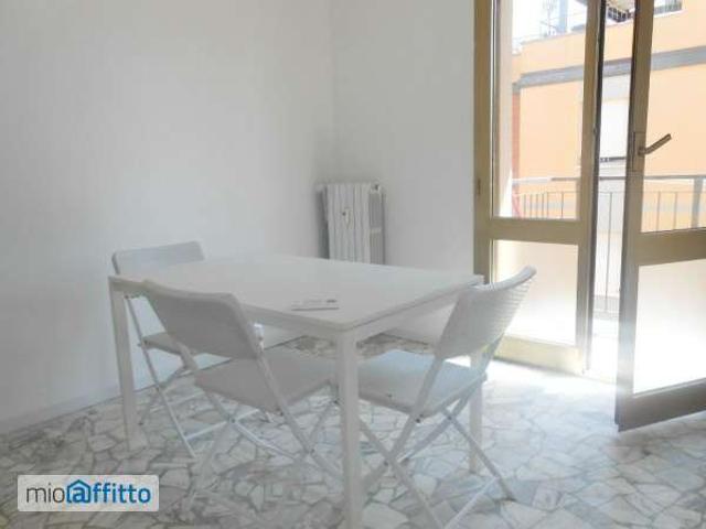 Bilocale arredato con terrazzo Murri
