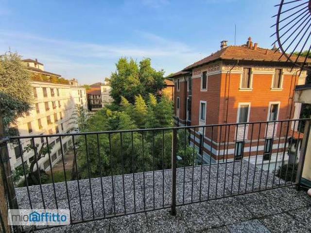 Bilocale arredato con terrazzo Novara